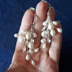 Ivory pearl vine earrings Long bridal earrings dangle image 5
