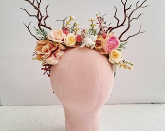 Corona de flores con astas Tocado de hada con astas Corona floral de astas de ciervo Corona de Halloween Diadema con astas Corona de bosque