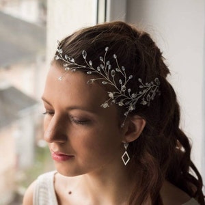 Crystal wedding hair piece for bride Silver bridal hair vine for wedding