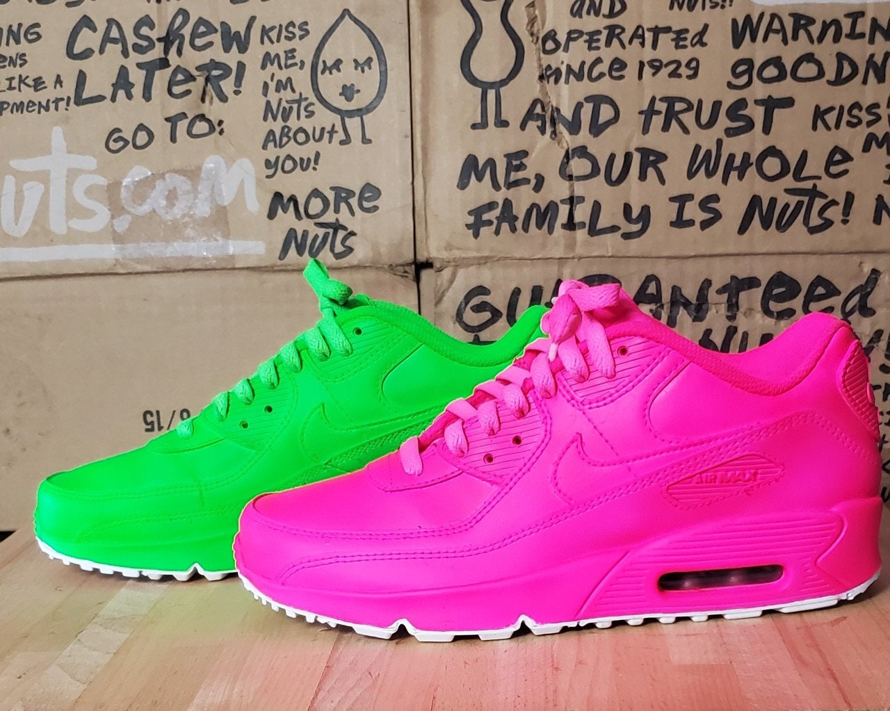 womens lime green air max