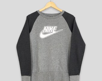 Gray clearance nike crewneck