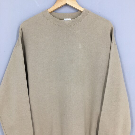 brown hanes crewneck