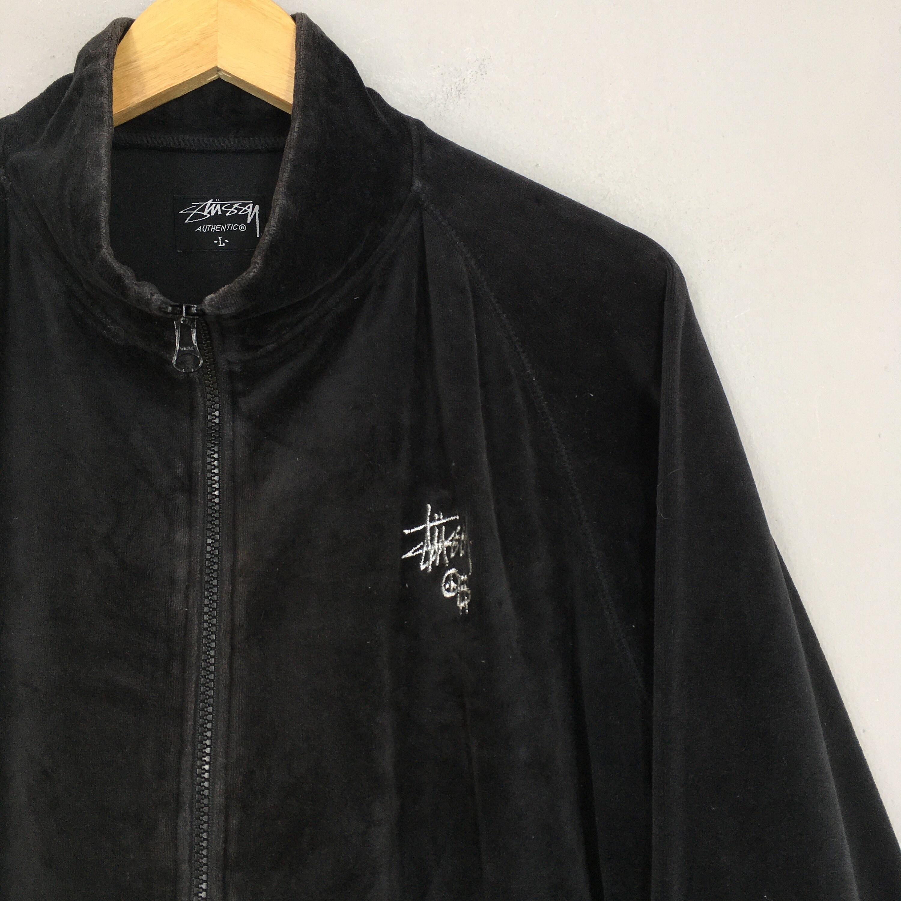 Stussy velvet shop