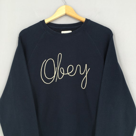 obey propaganda crewneck