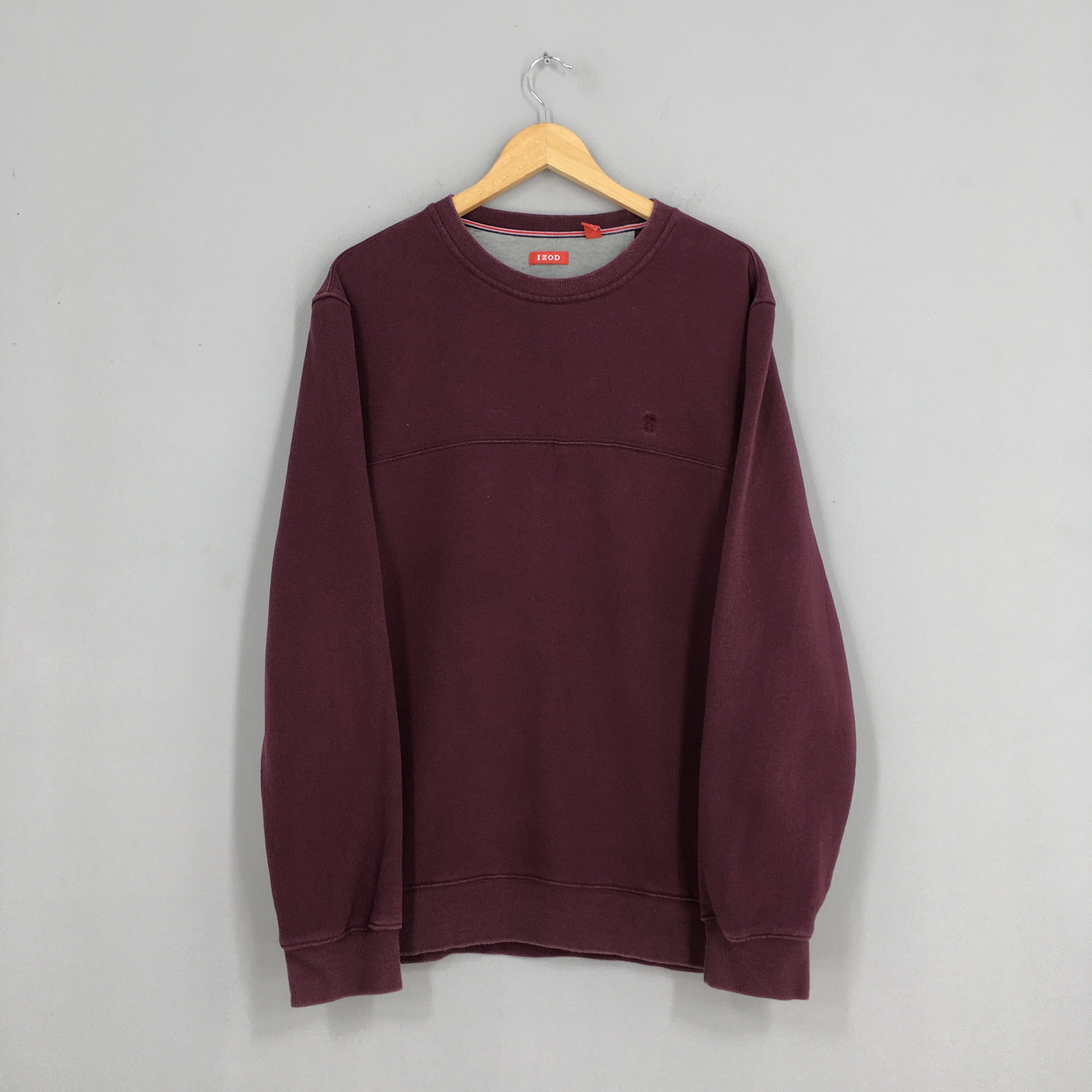 izod crew neck sweatshirts