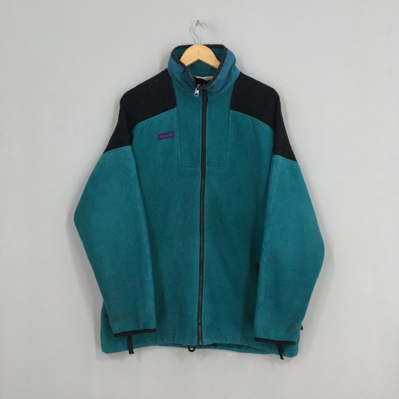 green columbia sweatshirt