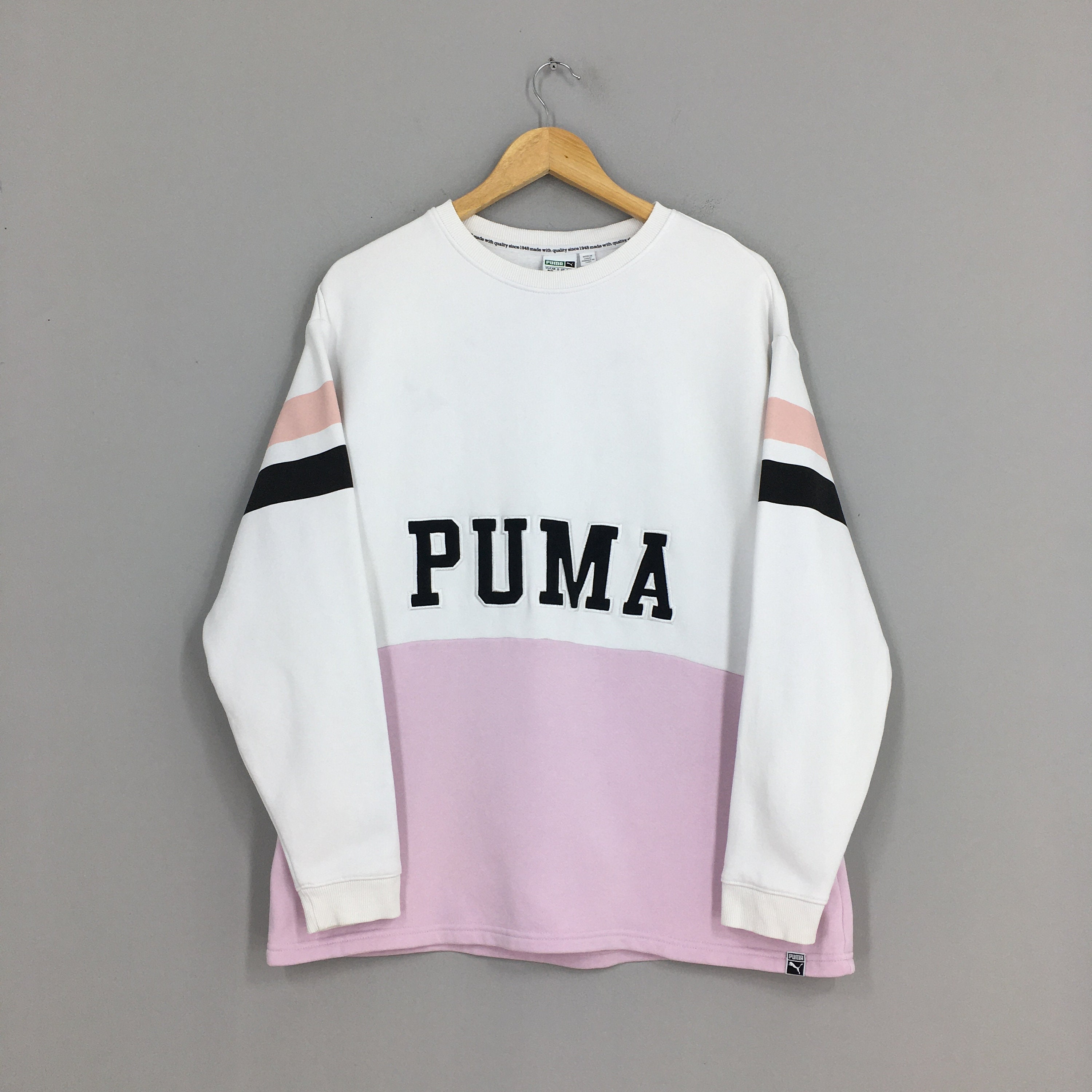 ZygoticVintage Puma Sweater Women Medium Vintage Puma Activewear Sportwear Puma Spell Out Crewneck Puma Jumper Puma Girl Sweatshirt Size M