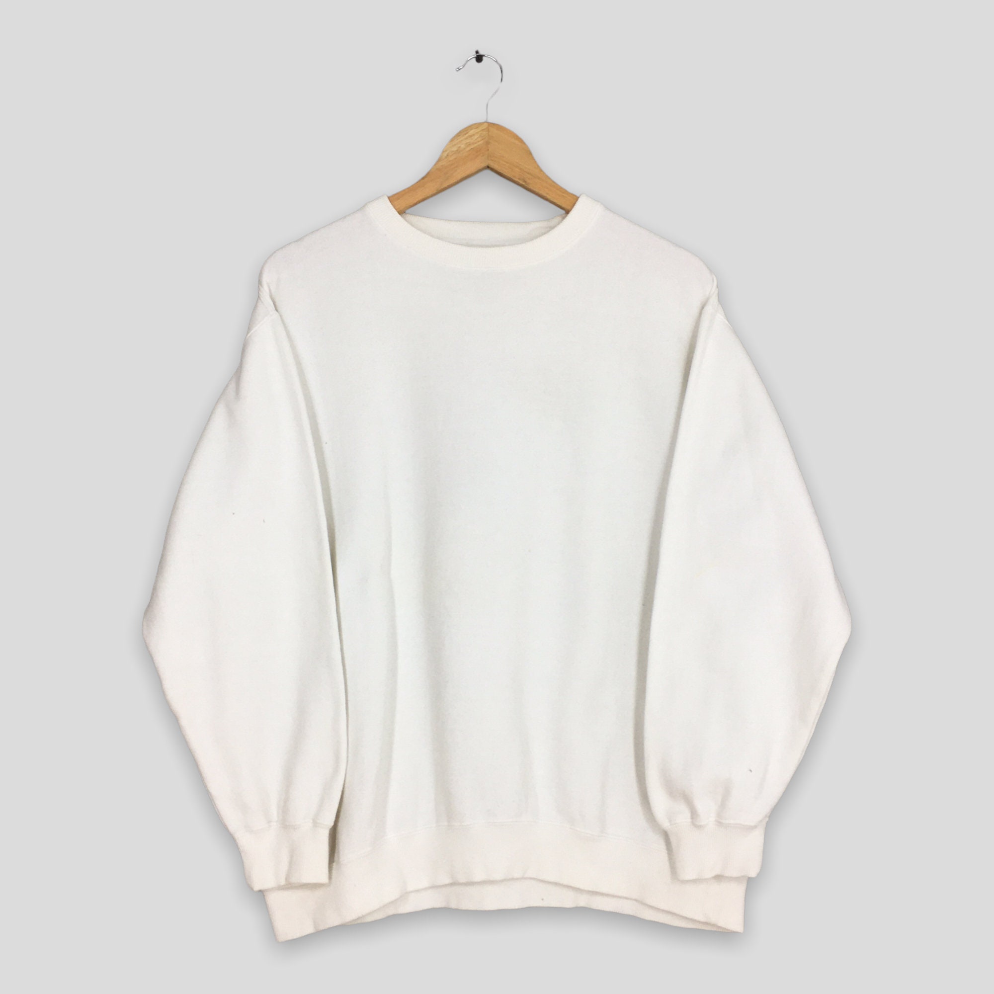 Plain white hotsell crew neck sweatshirt
