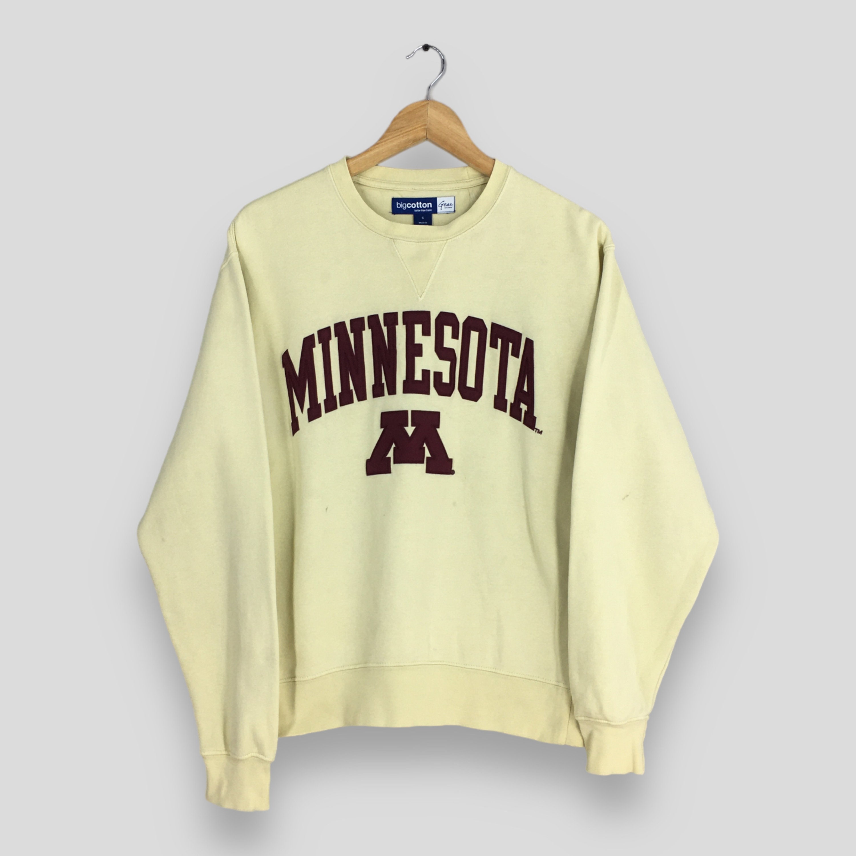 Minnesota Golden Gophers NCAA Women's Soccer Offense Team Caricature shirt  - Limotees