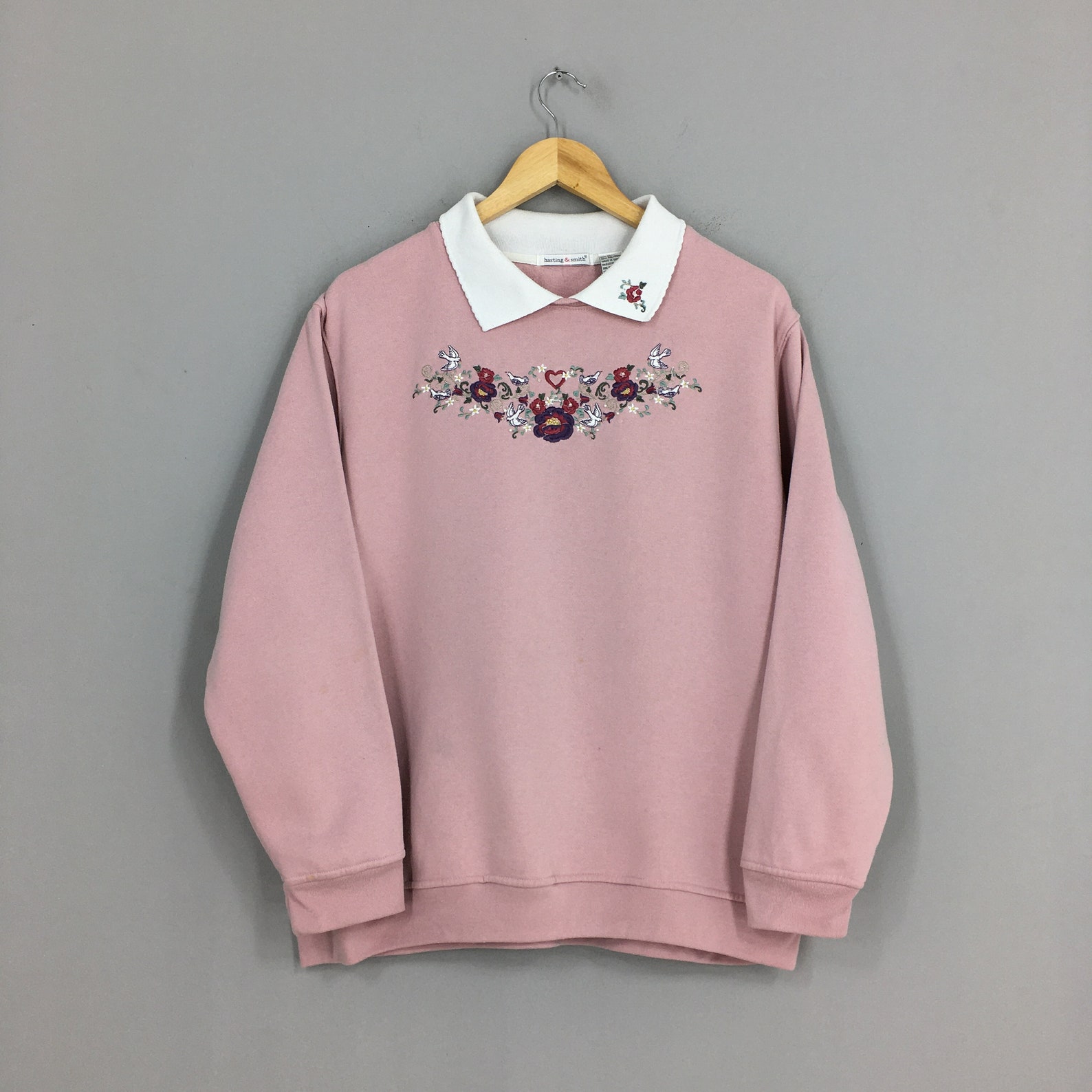 Vintage Sweatshirts Women
 Vintage 90s Hasting & Smith Floral Sweatshirt Flower