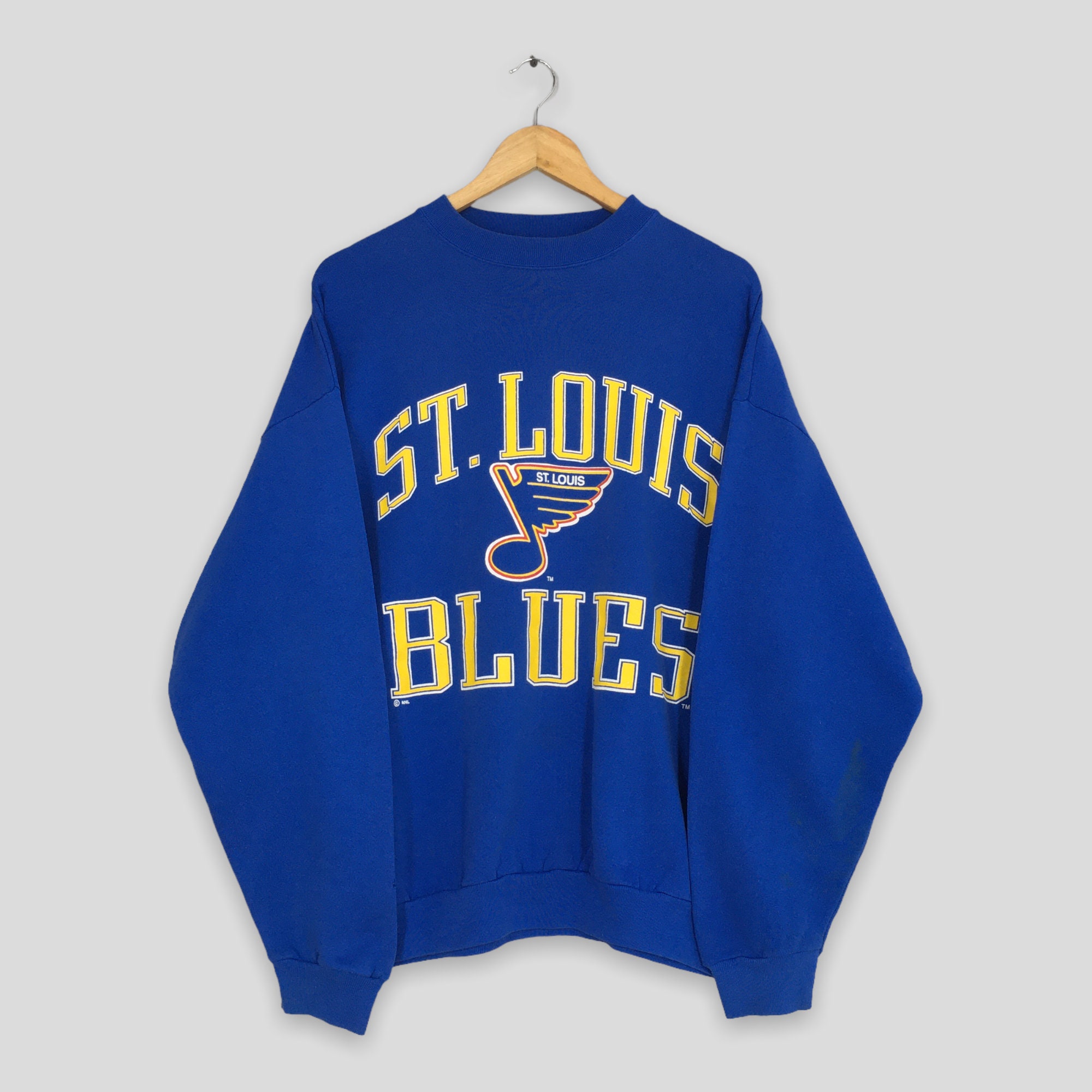 St Louis Blues Sweatshirt NHL 90s Graphic Hockey Sweatshirt -  Denmark
