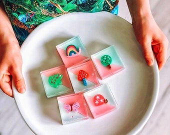 Make your own soap, soap set for children, soaps with erasers, children's birthday party, party favors, children's craft kit