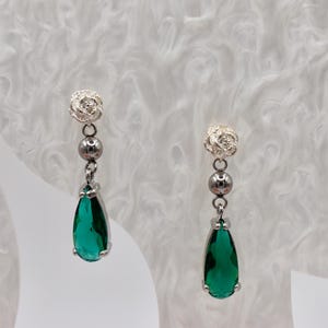 Maxi's Earring Collection Remastered
