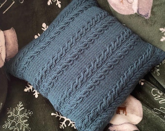Knitted pillow cushion, Zipper cushion cover, Cable knit sweater pillow, Hand knit merino wool pillow, Knit pillow cover, Custom knit pillow