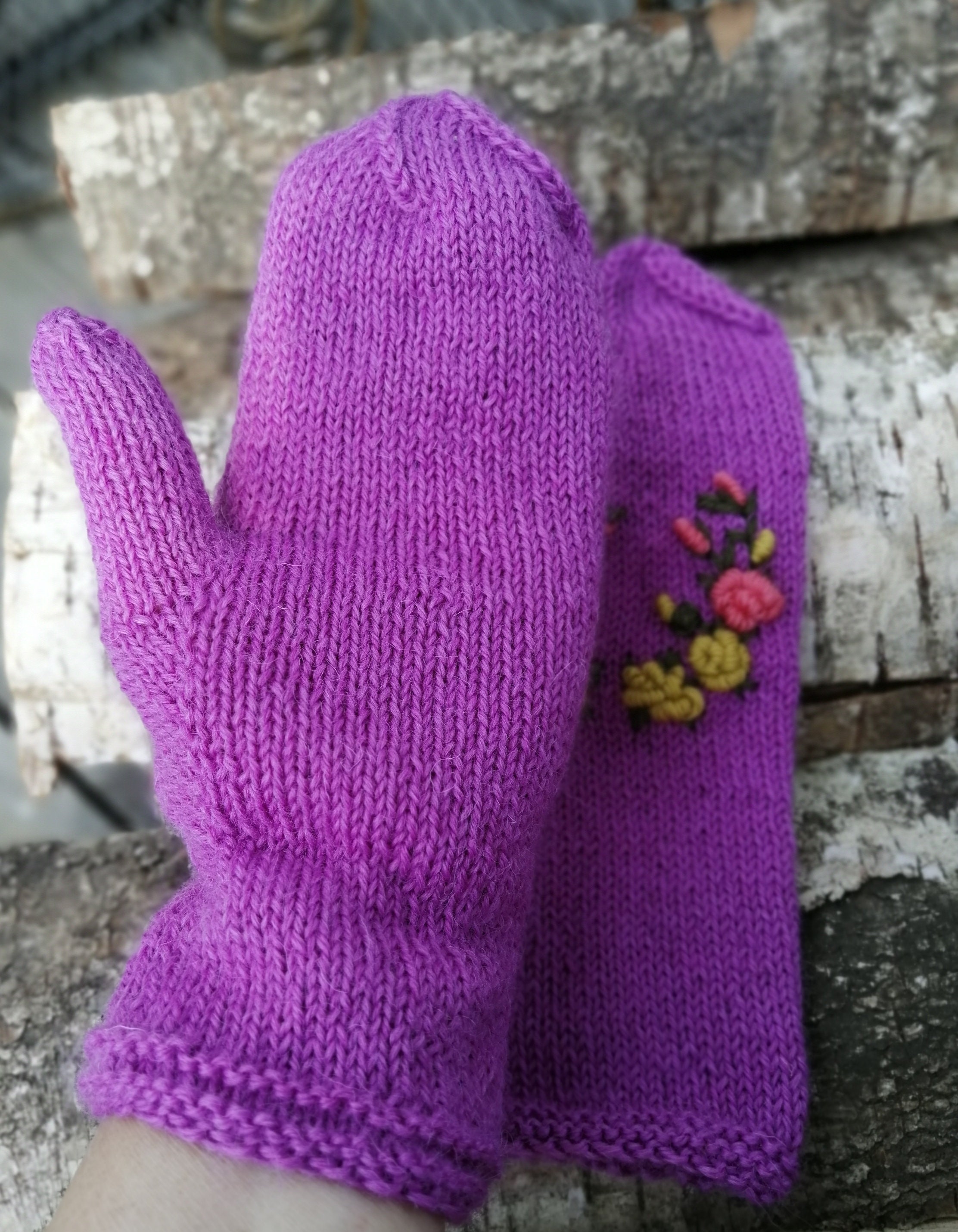 Pure wool mittens purple color flowers decor / Mittens Etsy