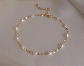 Perlenarmband 14K gold filled mit Süßwasserperlen Perlenarmband elegantes Zierliches Goldarmband mit kleinen Perlen Hochzeitsarmband