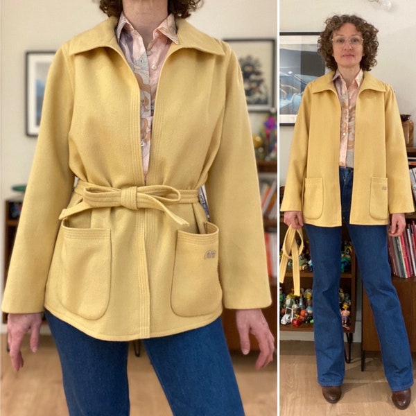 Veste vintage laine ceinturée kimono grand col jaune aurore retro chic 70s élegante féminine Made in France Taille 36/38 FR