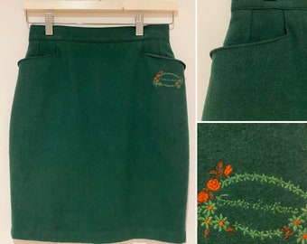 Vintage mini skirt green wool high waisted 1990 preppy schoolgirl bcbg Size 36 Fr