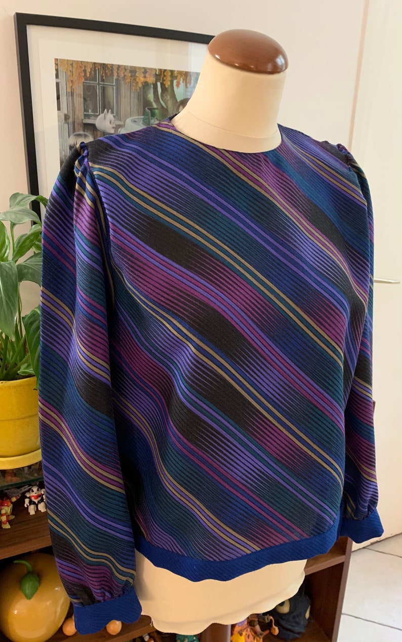 Vintage 70s chic blouse round neck bow to tie bcbg chic striped wool Size 3638 Fr