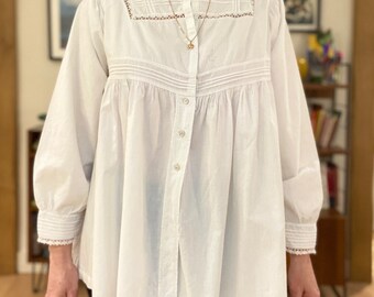 Blouse antique francaise brodée dentelle plis religieux coton blanc victorienne cottagecore boheme prairie fait main Taille 36 Fr