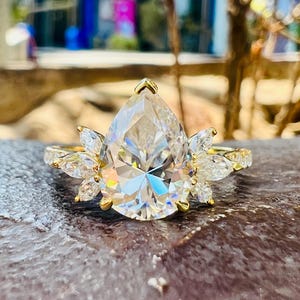 2.5 CT Pear Cut Moissanite Ring Pear Cluster Engagement Ring 14K Gold Wedding Ring Pear Diamond Ring Anniversary Ring Promise Ring For Her