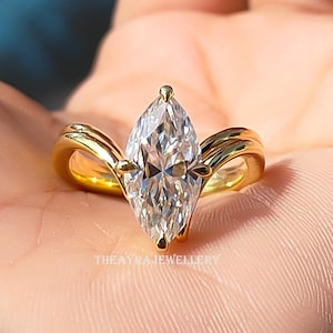 2.5 CT Marquise Cut Moissanite Engagement Ring Set Marquise Bridal Ring Set 14K Solid Gold Wedding Ring Set Anniversary Ring Set For Women