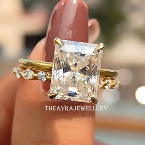 3.5 CT Radiant Cut Moissanite Engagement Ring Set Radiant Bridal Ring Set 14K Gold Wedding Ring With Matching Band Anniversary Ring Set
