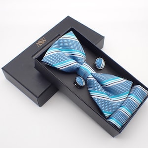 Set papillon a righe blu baby / Set papillon con fazzoletto da taschino e gemelli / Cravatta da matrimonio / Fermacravatta / Regalo per uomo Groomsmen
