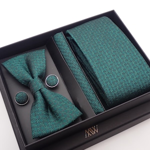 Forest Green Geometric Pattern Tie Set / Pocket Square, Bowtie, Tie Clip, Cufflinks / Gift for Him / Wedding Groomsmen Gift / Men&#39;s Gift Box