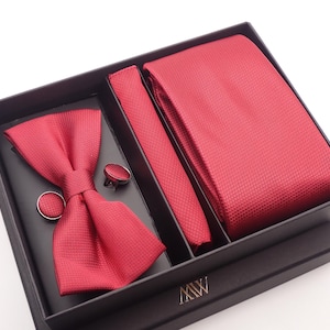 Solid Red Square Pattern Tie Set / Pocket Square, Bowtie, Tie Clip, Cufflinks / Gift for Him / Wedding Groomsmen Gift / Men&#39;s Present