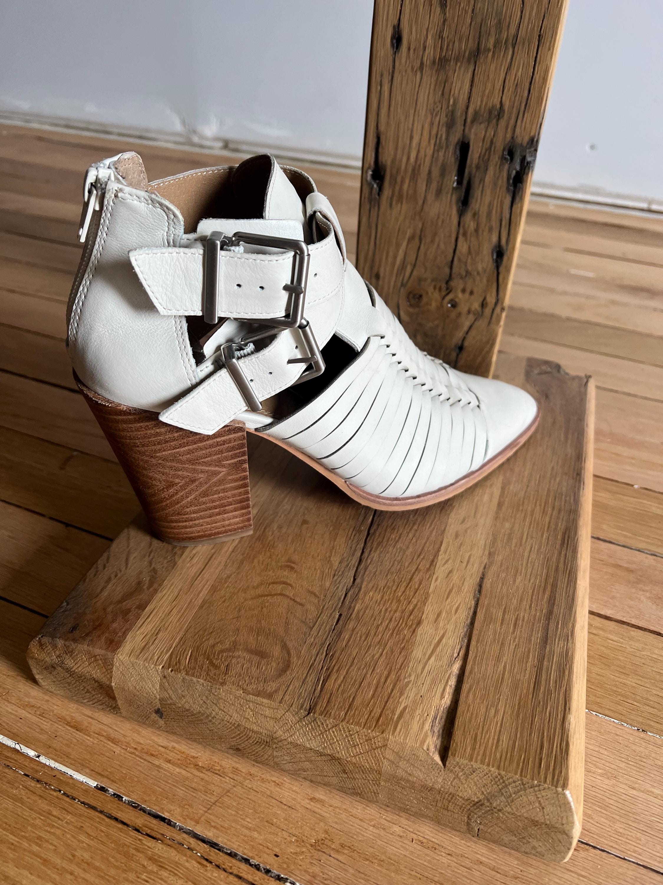 Gianni Bini Western Boots