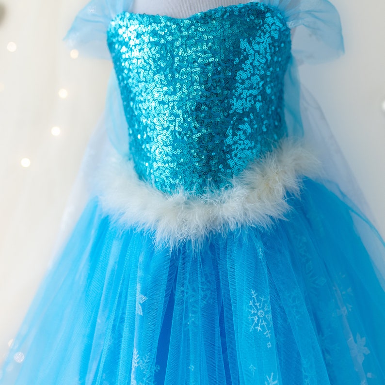 Déguisement princesse Elsa fille pour cosplay Elsa, fête d'anniversaire fille Elsa et déguisement fille Elsa, robe princesse fleur Elsa image 4