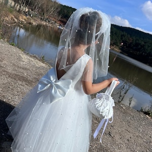 Abito da sposa per ragazza di fiori in raso di tulle perlato, abiti da comunione, abiti da battesimo, abiti formali, abito da compleanno, lunghezza al ginocchio, grande fiocco, scollo a V immagine 3