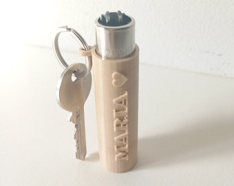 Personalized clipper lighter cover keychain, engraved name clipper cover keyring, custom gifts, smokers gifts, lighter cover keychain
