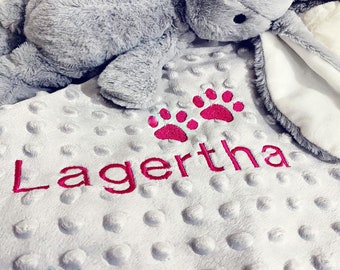 Personalised XL Pet Dog, Cat Blanket with two Paws. Minky bubble blanket