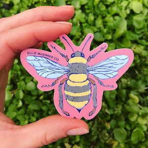 Vinyl Bee Sticker - Ellie McGinnis Co.