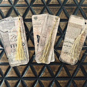 Handgefertigte Lesezeichen. Set aus 6 Vintage Old School Lesezeichen. Bingo Karte, Busticket, etc. Buchklub Geschenk
