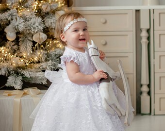 white lace christmas dress SHEIN Lady Plus Size White Elegant Floral Lace Dress For Women,Summer  Bridal Wedding Party,Formal Graduation New Year Christmas Outfits,Little White  Dress Fall