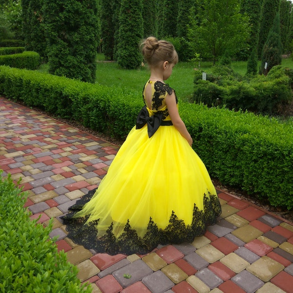 Yellow Flower girl Dress, Long Flower Tulle Gown for Toddler, Floor-Length, junior bridesmaid, Long Train Dress