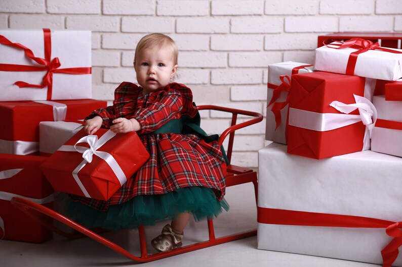 Robe bébé fille de Noël, robe de Noël tout-petit filles, Robe de Noël personnalisée, robe pour Noël, Tenue de Noël Livraison express image 1