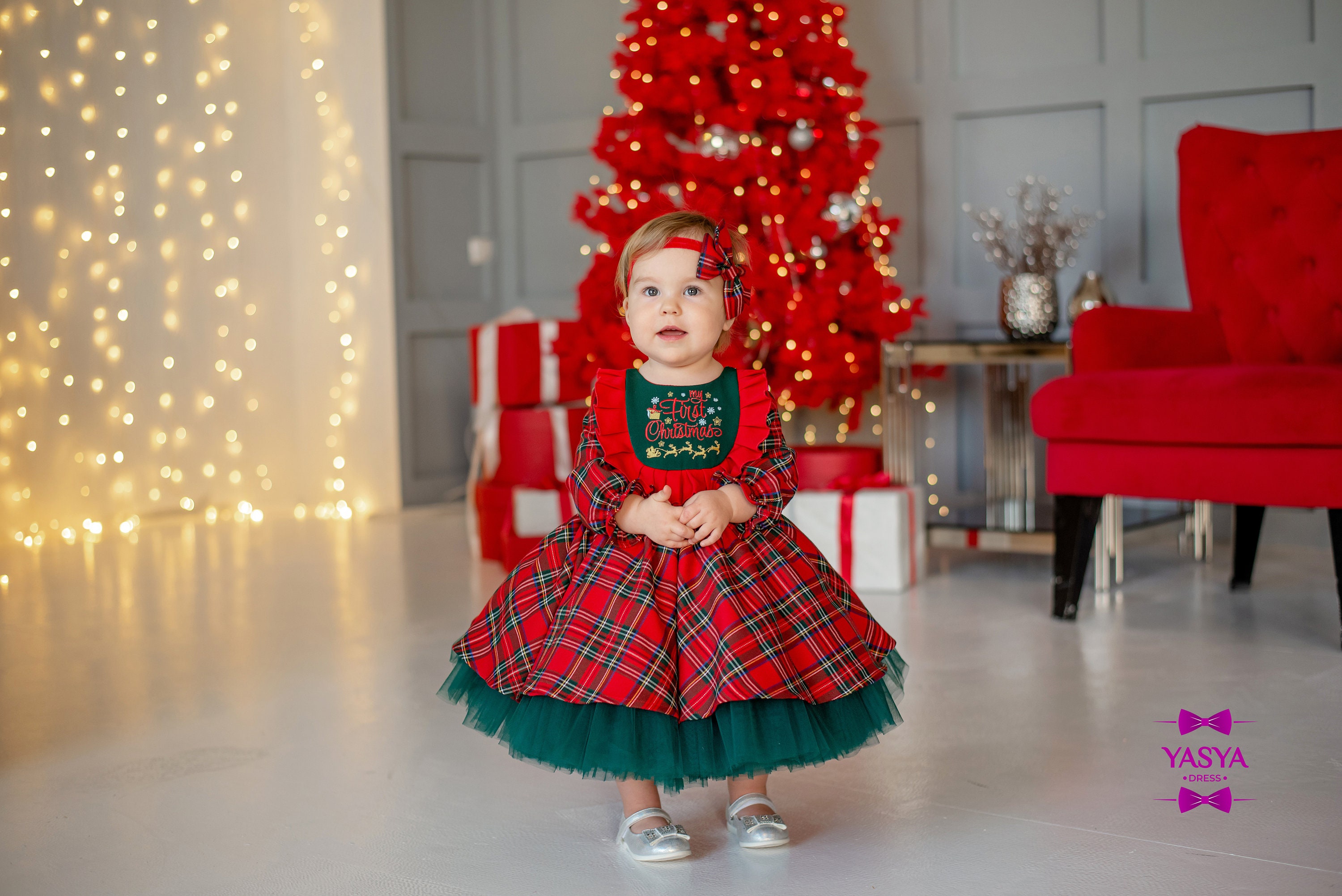 First christmas hotsell dress baby girl