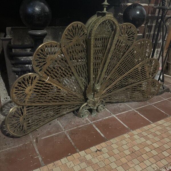 Vintage Art Deco Brass Folding Peacock Fireplace Screen Fan Dbl Griffin Gargoyle