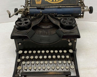 1929 Royal 10 Working Vintage Desktop Typewriter