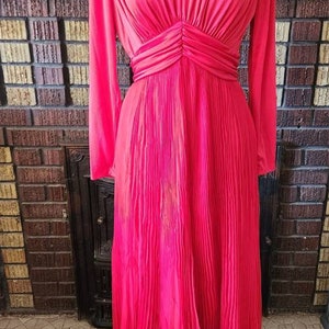Vintage Miss Elliette Red 1970&#39;s Accordian Pleated Gown