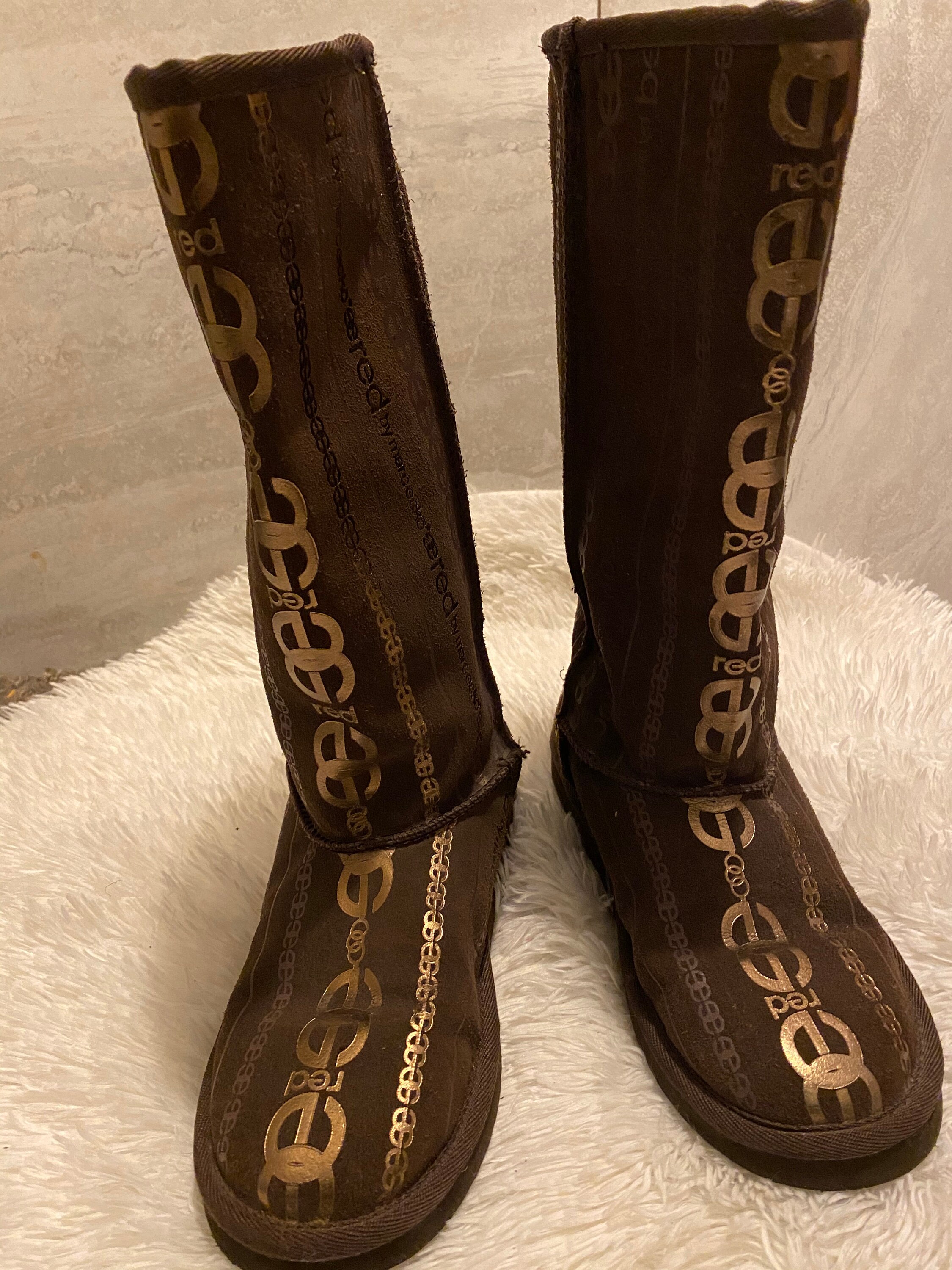 Unique chocolate boots size 10. Have been worn Etsy