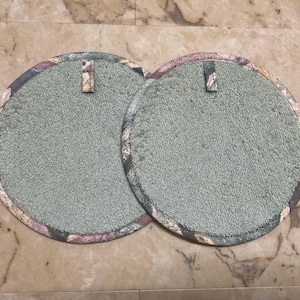 Pot Holders/ Insulated Terry Cloth Pot Holders/ Sage Green Pot Holders with Muted Trim/ Hot Pads