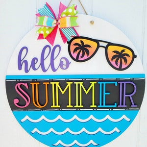 Hello Summer Door Hanger | Sunglasses & Summer | DIY Summer Door Hanger