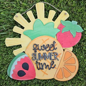 Sweet Summertime Fruit Door Hanger | Summer Fruit Door Hanger | Summer Door Hanger | DIY Fruit Door Hanger