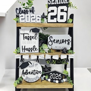Juego de bandejas escalonadas para decoración de graduación: Clase de 2026, decoraciones para fiestas de graduación, juegos para pintar y hacer tú mismo