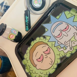 Sketchy Eddie - Trippy Rick and morty rolling tray!